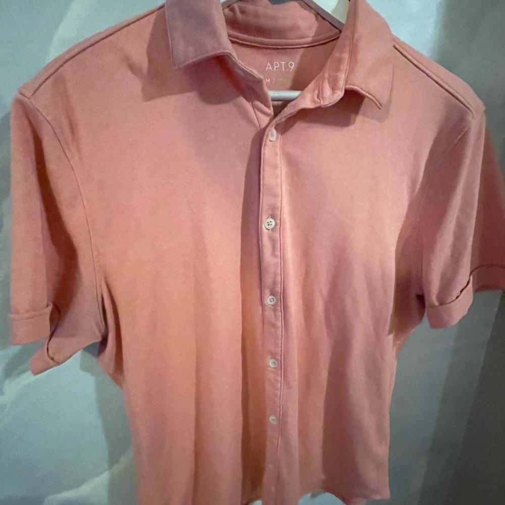 T-Short short sleeve summer shirt, Size M used